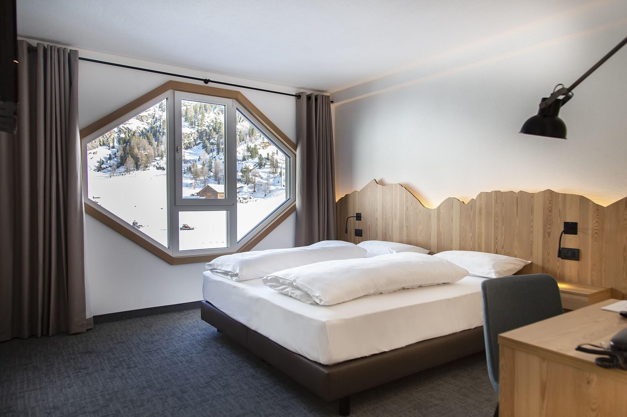 Blu Hotel Senales Zirm-Cristal ماسو كورتو المظهر الخارجي الصورة